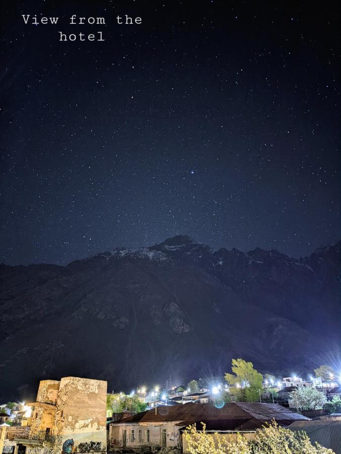 Mount Inn Kazbegi Exterior foto